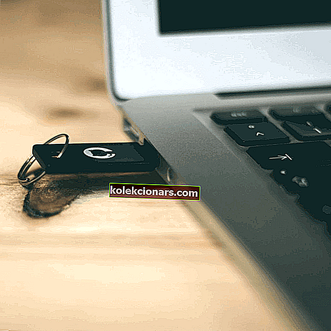 Et USB-drev, hvordan du åbner gendannelsestilstand windows 10