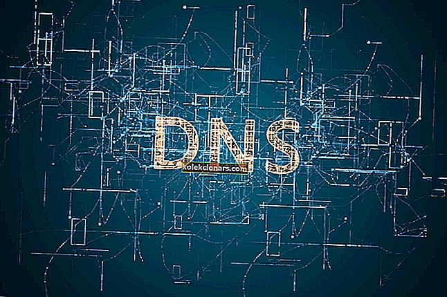 DNS serveris neatsako „Windows 10“